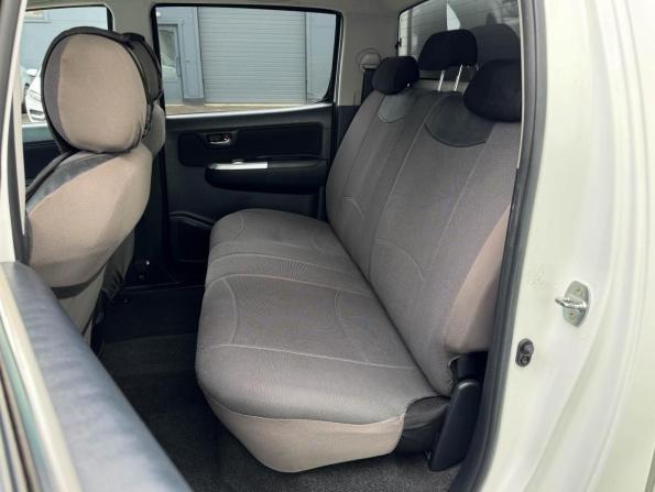 Toyota Hilux VII Рестайлинг с пробегом 2014 года, цена 2 999 000 рублей, 83945 км, offers.body_type.unknown, Автокод Объявления