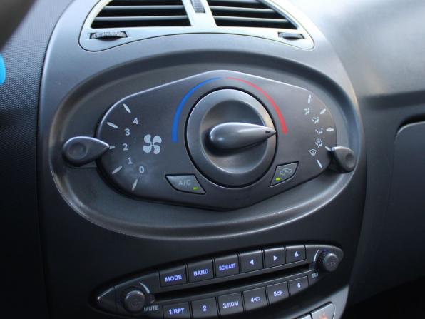 Chery IndiS (S18D) I с пробегом 2012 года, цена 129 000 рублей, 153979 км, хэтчбек, Автокод Объявления