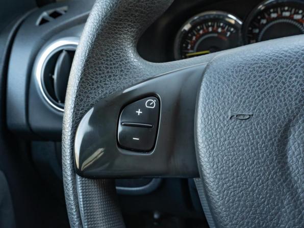 Renault Sandero II с пробегом 2016 года, цена 1 210 000 рублей, 42457 км, хэтчбек, Автокод Объявления