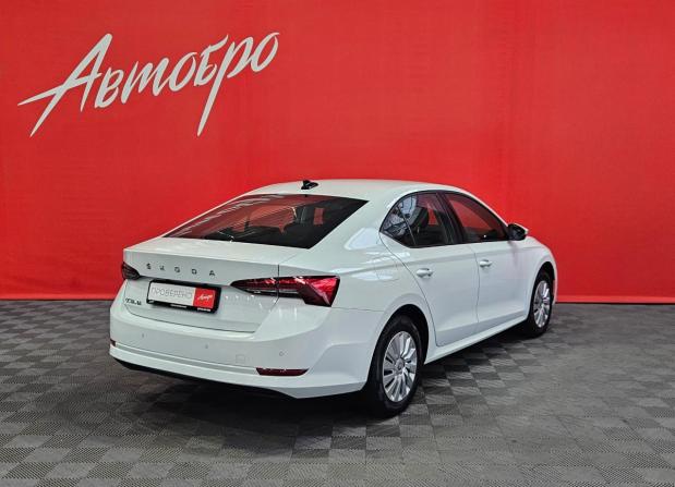 Skoda Octavia IV (A8) с пробегом 2021 года, цена 1 889 000 рублей, 137888 км, лифтбек, Автокод Объявления