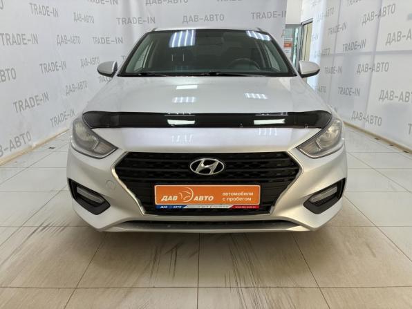 Hyundai Solaris II с пробегом 2019 года, цена 1 050 000 рублей, 227000 км, седан, Автокод Объявления