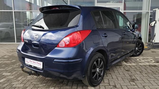 Nissan Tiida I Рестайлинг с пробегом 2011 года, цена 729 000 рублей, 180000 км, хэтчбек, Автокод Объявления