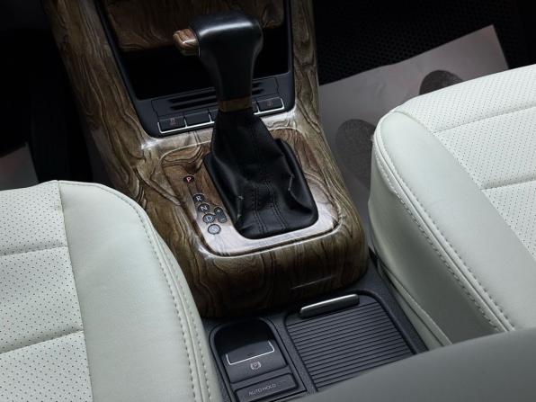 Volkswagen Tiguan I с пробегом 2010 года, цена 1 069 000 рублей, 254931 км, внедорожник, Автокод Объявления