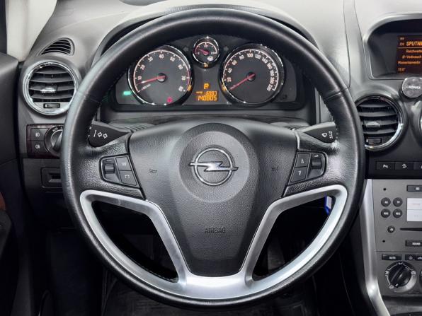 Opel Antara I Рестайлинг с пробегом 2012 года, цена 1 070 000 рублей, 140804 км, внедорожник, Автокод Объявления