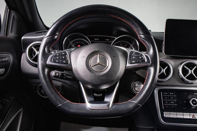 Mercedes-Benz GLA I (X156) с пробегом 2018 года, цена 2 959 000 рублей, 97000 км, внедорожник, Автокод Объявления