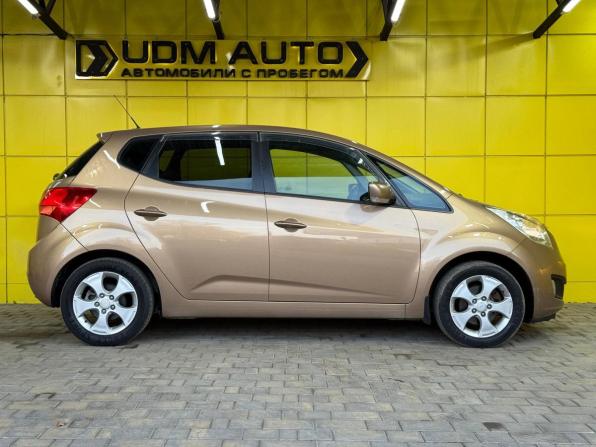 Kia Venga I с пробегом 2012 года, цена 949 000 рублей, 150000 км, минивэн, Автокод Объявления