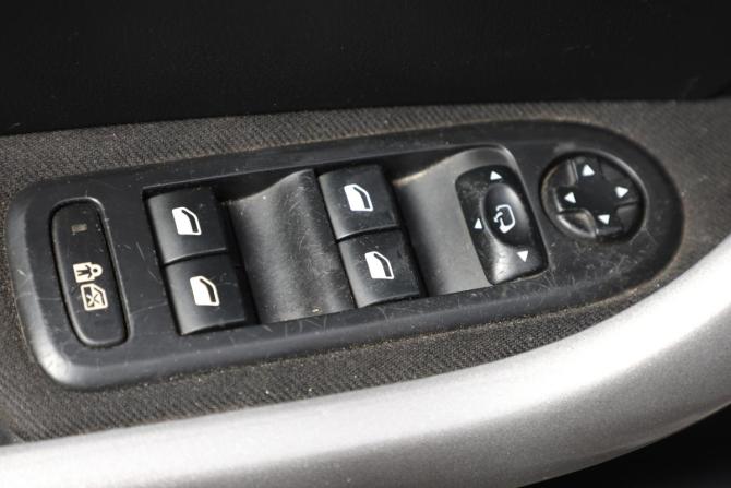 Peugeot 308 I с пробегом 2010 года, цена 669 000 рублей, 133002 км, хэтчбек, Автокод Объявления