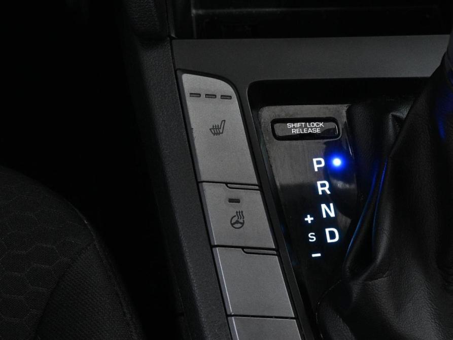 Hyundai Elantra VI (AD) Рестайлинг Ростов-на-Дону  - изображение 15