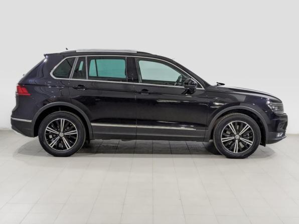 Volkswagen Tiguan II с пробегом 2018 года, цена 3 050 000 рублей, 84489 км, внедорожник, Автокод Объявления