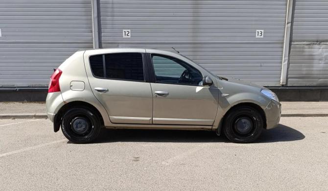 Renault Sandero I с пробегом 2014 года, цена 549 000 рублей, 197917 км, хэтчбек, Автокод Объявления