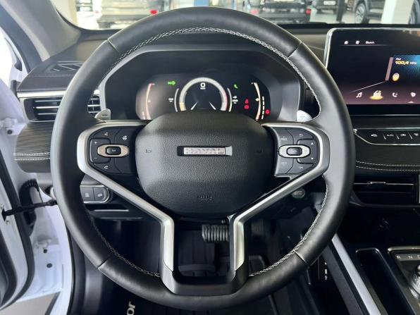 Haval Jolion I Рестайлинг с пробегом 2025 года, цена 2 795 000 рублей, 2737 км, внедорожник, Автокод Объявления
