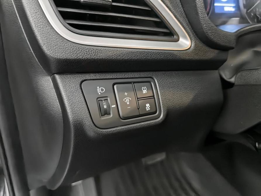 Hyundai Solaris II Москва  - изображение 21