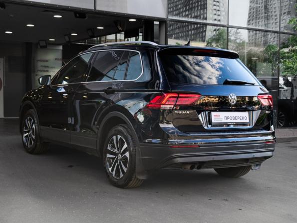 Volkswagen Tiguan II с пробегом 2019 года, цена 2 397 000 рублей, 89656 км, внедорожник, Автокод Объявления