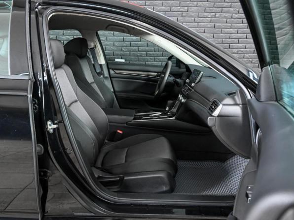 Honda Accord X с пробегом 2020 года, цена 2 150 000 рублей, 109217 км, седан, Автокод Объявления