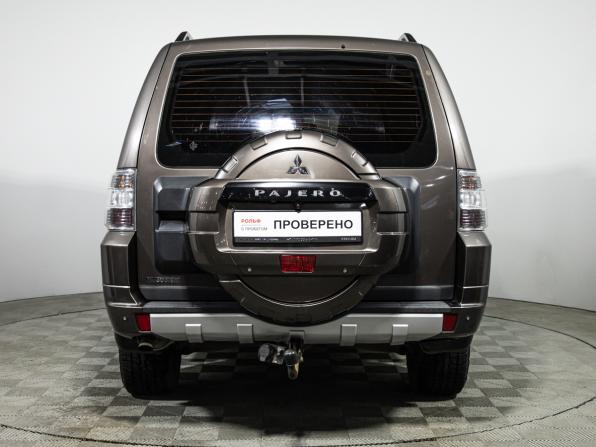 Mitsubishi Pajero IV Рестайлинг 1 с пробегом 2011 года, цена 1 529 585 рублей, 222474 км, внедорожник, Автокод Объявления