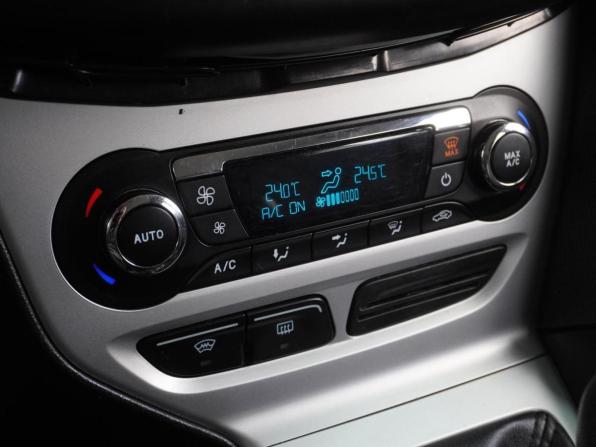 Ford Focus III с пробегом 2012 года, цена 899 000 рублей, 181350 км, седан, Автокод Объявления