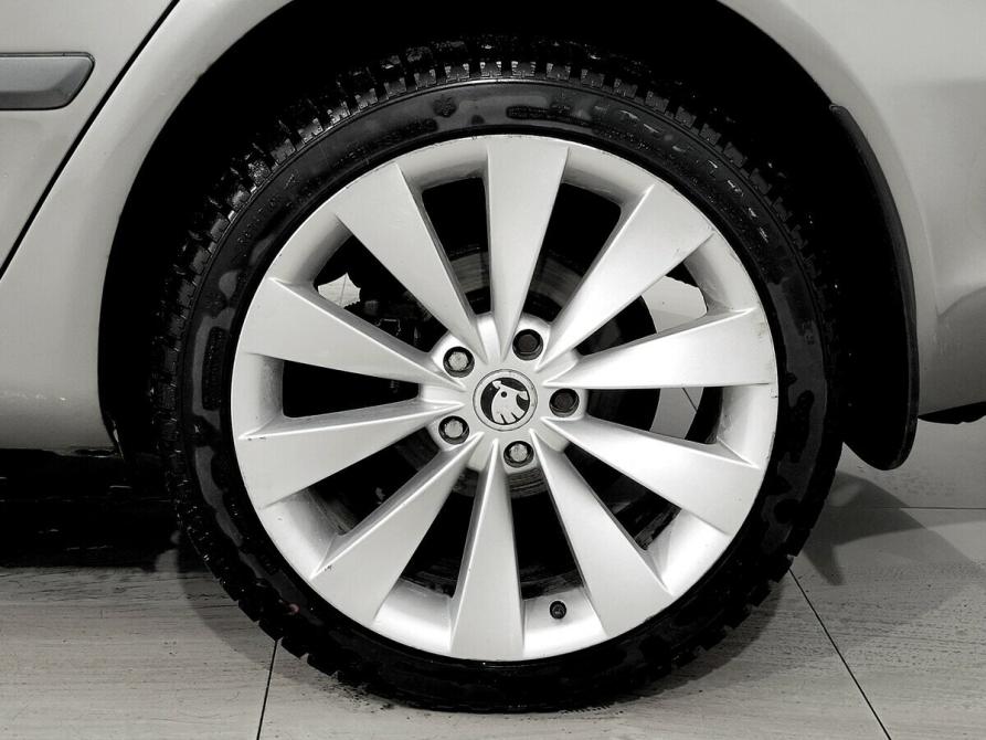 Skoda Octavia II (A5) Рестайлинг Москва  - изображение 14