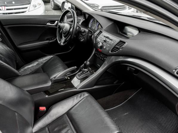 Honda Accord VIII Рестайлинг с пробегом 2011 года, цена 1 440 000 рублей, 205582 км, седан, Автокод Объявления