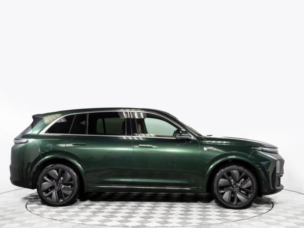 Li Auto (Lixiang) L7 I с пробегом 2023 года, цена 6 448 000 рублей, 941 км, внедорожник, Автокод Объявления