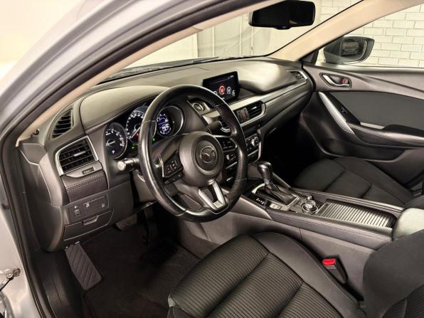 Mazda 6 III (GJ) Рестайлинг с пробегом 2018 года, цена 1 940 000 рублей, 104518 км, седан, Автокод Объявления