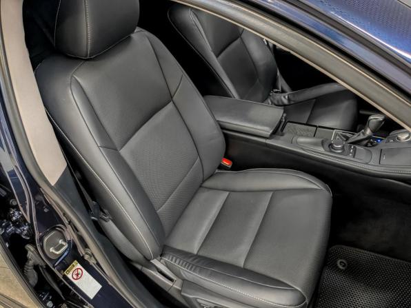 Lexus ES VI Рестайлинг с пробегом 2016 года, цена 2 750 000 рублей, 108341 км, седан, Автокод Объявления