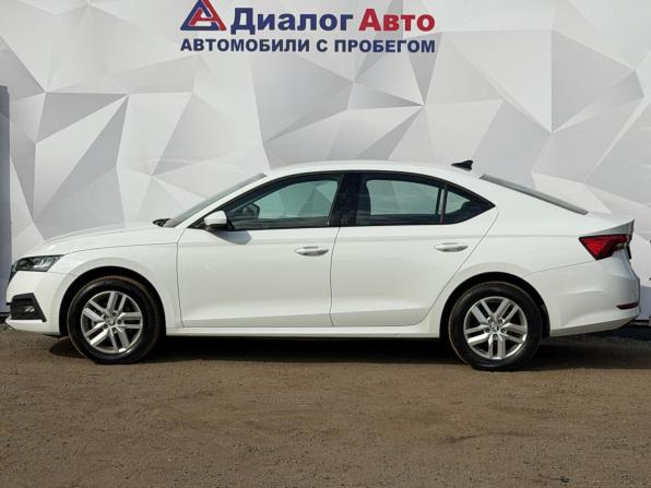 Skoda Octavia III (A7) Рестайлинг с пробегом 2021 года, цена 1 980 000 рублей, 112100 км, лифтбек, Автокод Объявления