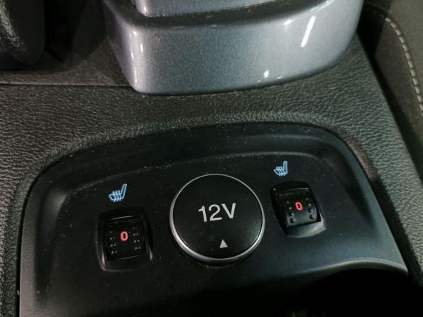 Ford Focus III с пробегом 2012 года, цена 950 000 рублей, 268000 км, седан, Автокод Объявления