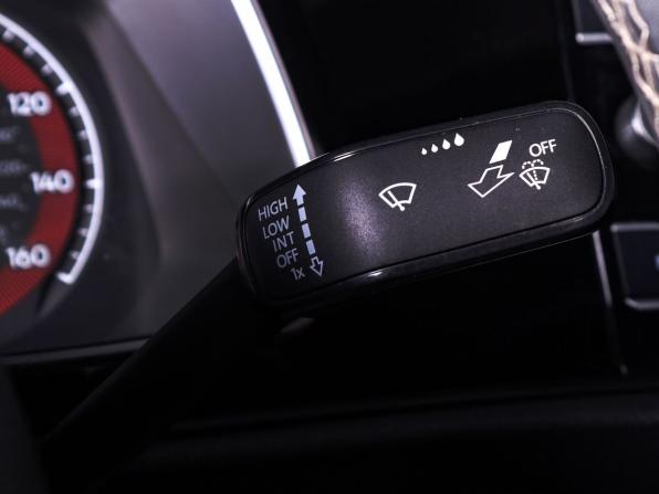 Volkswagen Jetta VII с пробегом 2020 года, цена 1 799 000 рублей, 153249 км, седан, Автокод Объявления