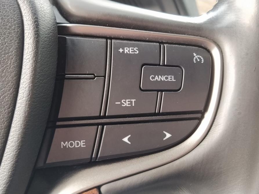 Lexus UX I Екатеринбург  - изображение 9