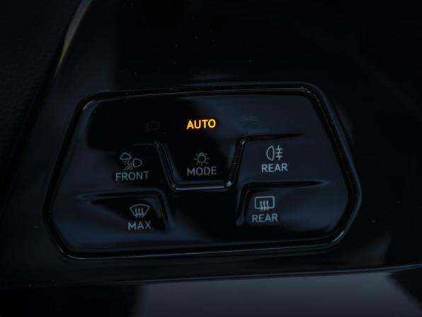 Volkswagen Golf VIII с пробегом 2020 года, цена 2 519 000 рублей, 63361 км, хэтчбек, Автокод Объявления