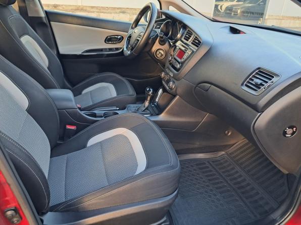 Kia Ceed II с пробегом 2012 года, цена 1 150 000 рублей, 156900 км, хэтчбек, Автокод Объявления