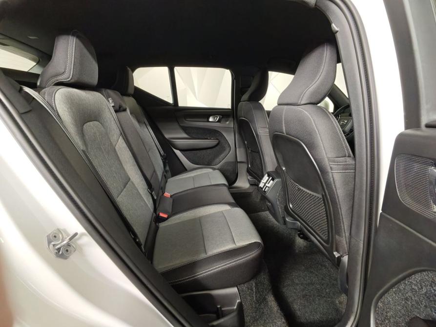 Volvo XC40 I Москва  - изображение 16