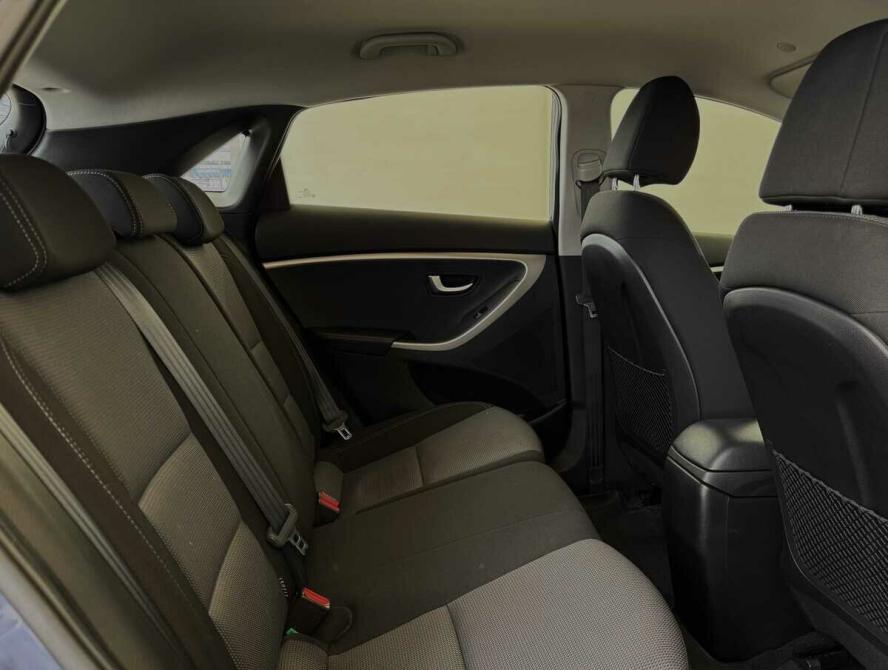Hyundai i30 II Москва  - изображение 12