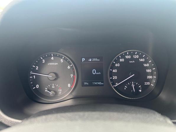 Hyundai Solaris II с пробегом 2018 года, цена 1 450 000 рублей, 114142 км, седан, Автокод Объявления