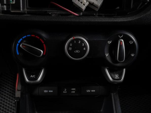 Kia Rio IV с пробегом 2018 года, цена 1 439 000 рублей, 188250 км, седан, Автокод Объявления