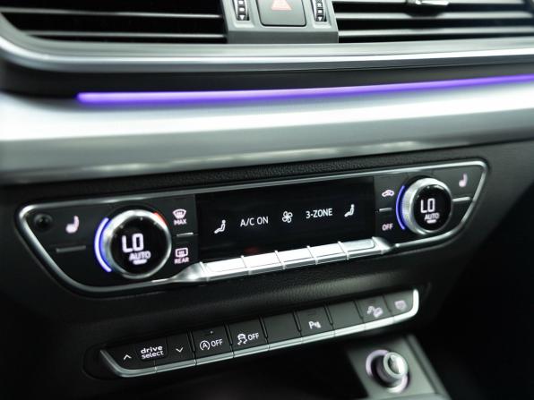 Audi Q5 II (FY) с пробегом 2018 года, цена 3 209 900 рублей, 151444 км, внедорожник, Автокод Объявления
