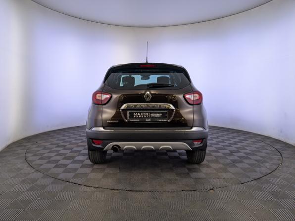 Renault Kaptur I с пробегом 2018 года, цена 1 390 000 рублей, 74524 км, внедорожник, Автокод Объявления