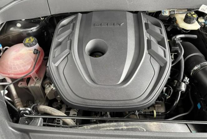 Geely Atlas II с пробегом 2024 года, цена 2 695 000 рублей, 28004 км, внедорожник, Автокод Объявления