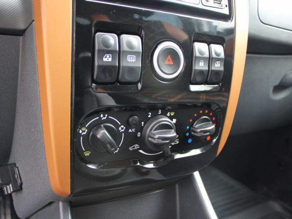 Lada (ВАЗ) Largus I с пробегом 2017 года, цена 849 000 рублей, 128499 км, универсал, Автокод Объявления