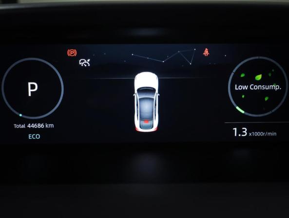 Changan UNI-V I с пробегом 2023 года, цена 2 190 000 рублей, 44686 км, лифтбек, Автокод Объявления
