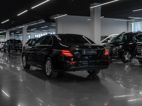 Mercedes-Benz E-Класс V (W213 S213 C238) с пробегом 2019 года, цена 2 820 000 рублей, 104307 км, седан, Автокод Объявления