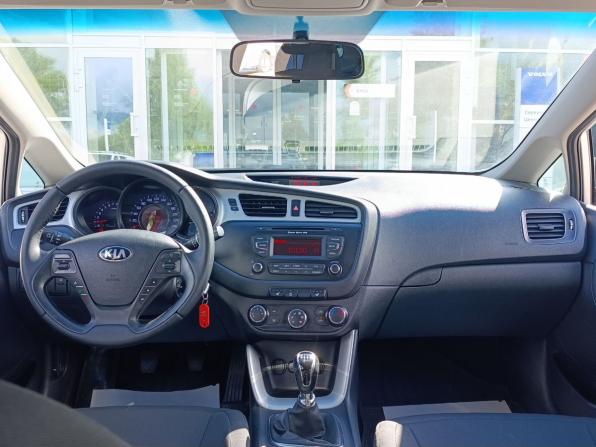 Kia Ceed II с пробегом 2014 года, цена 980 000 рублей, 154000 км, универсал, Автокод Объявления