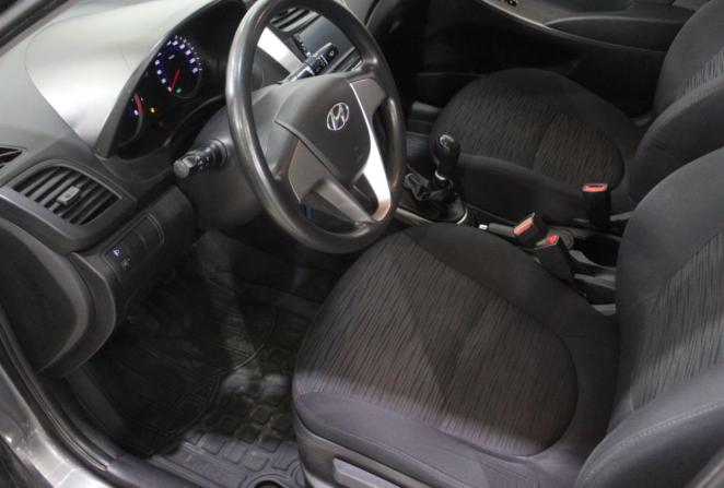 Hyundai Solaris I с пробегом 2014 года, цена 980 000 рублей, 140411 км, седан, Автокод Объявления