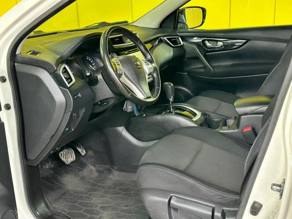 Nissan Qashqai II с пробегом 2018 года, цена 1 599 000 рублей, 150115 км, внедорожник, Автокод Объявления