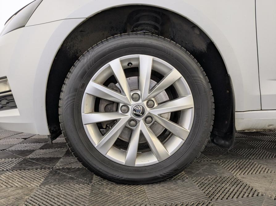 Skoda Octavia III (A7) Рестайлинг Москва  - изображение 13