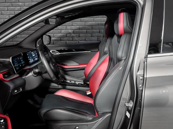 Geely Coolray I Рестайлинг с пробегом 2024 года, цена 2 185 000 рублей, 43311 км, внедорожник, Автокод Объявления