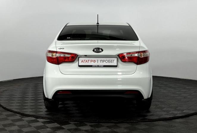 Kia Rio III с пробегом 2013 года, цена 950 000 рублей, 80236 км, седан, Автокод Объявления