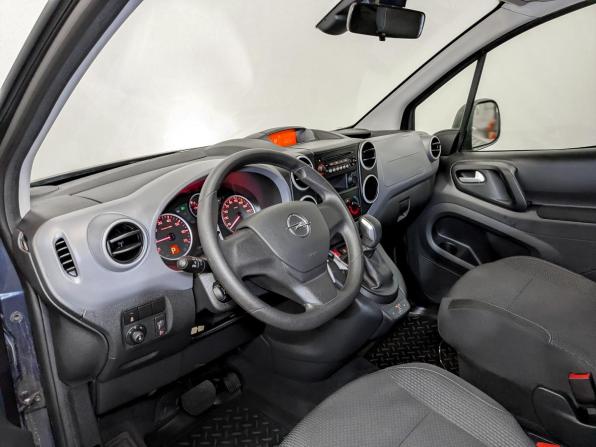 Opel Combo PCMA с пробегом 2021 года, цена 2 300 000 рублей, 18363 км, компактвэн, Автокод Объявления