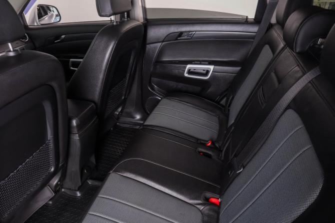 Opel Antara I Рестайлинг с пробегом 2012 года, цена 1 259 000 рублей, 190000 км, внедорожник, Автокод Объявления