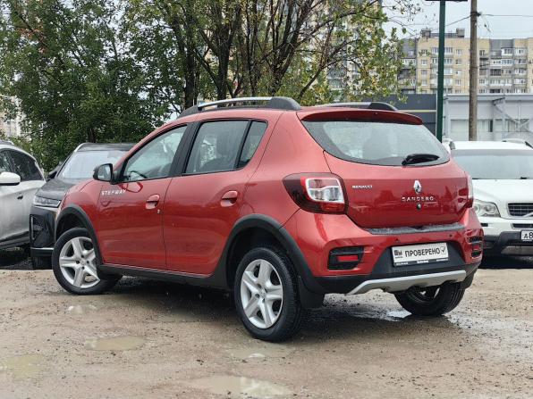Renault Sandero II с пробегом 2014 года, цена 669 000 рублей, 201000 км, хэтчбек, Автокод Объявления
